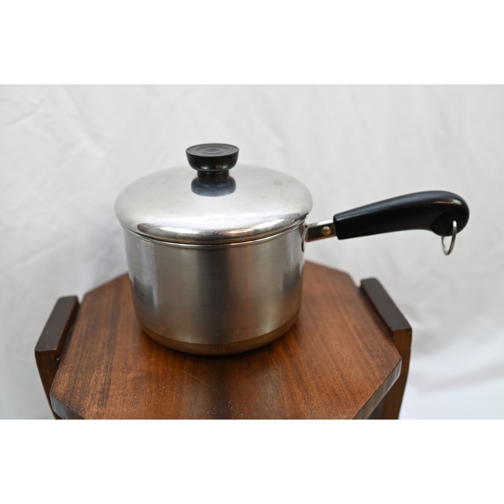 Vintage Revere Ware 2 Qt Saucepan with Lid Copper Clad Bottom Stainless Steel